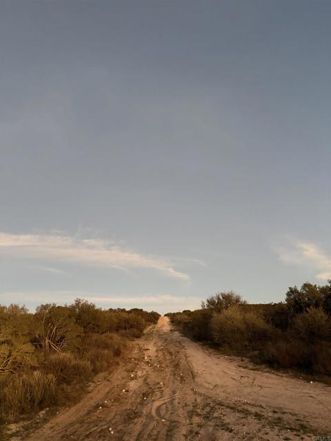 Detail Gallery Image 2 of 27 For Tierra Del Sol Rd, San Diego,  CA 91905 - – Beds | – Baths