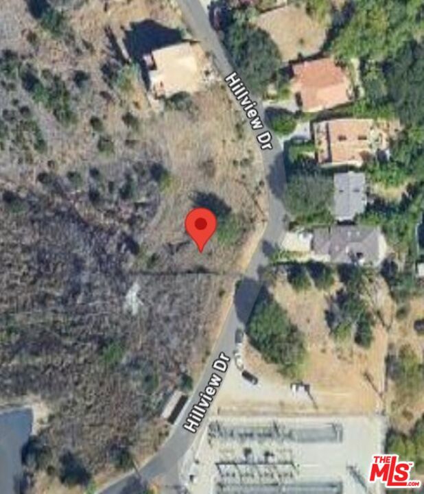 0 Hillview Dr, Malibu CA: https://media.crmls.org/mediaz/91f37220-0808-48a9-ae27-d3599b0c3e50.jpg