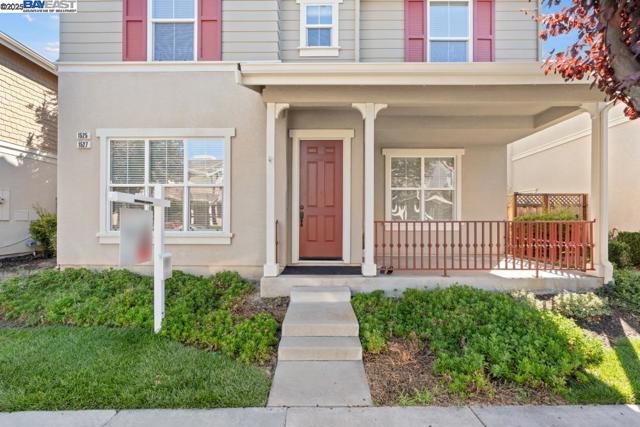 1525 Whispering Oaks Way, Pleasanton CA: https://media.crmls.org/mediaz/91f41c0b-53a9-4d97-9e14-9a02036cb902.jpg