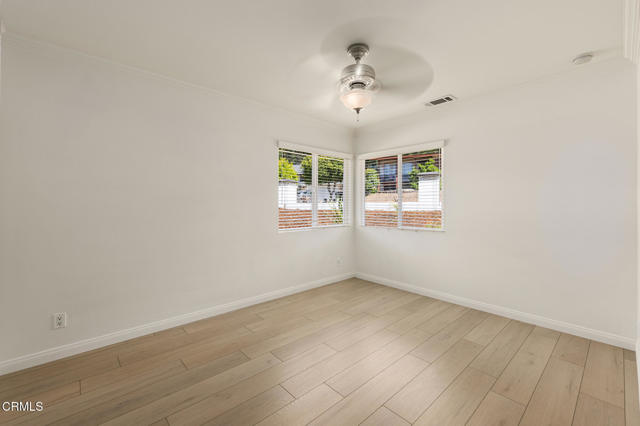 1853 Country Place, Ojai CA: https://media.crmls.org/mediaz/91f450cb-1954-4f39-9a44-999fcb003251.jpg