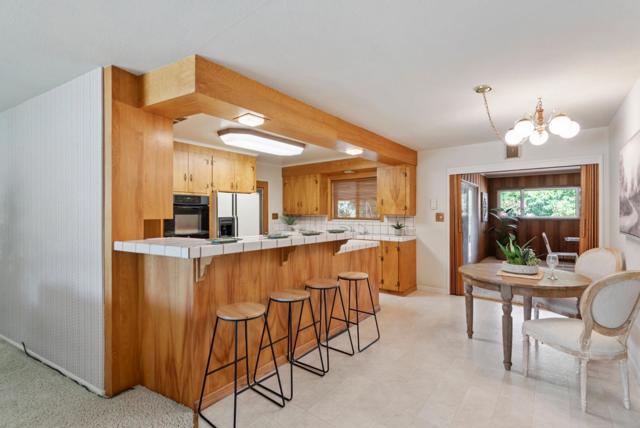1781 Prune Street, Hollister CA: https://media.crmls.org/mediaz/91f4a252-bbee-44d1-aa7f-bd710247dfd6.jpg