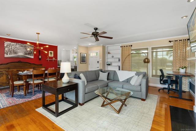4744 49th St, San Diego CA: https://media.crmls.org/mediaz/91f4dd47-b727-4011-9701-f0c4cec74d70.jpg