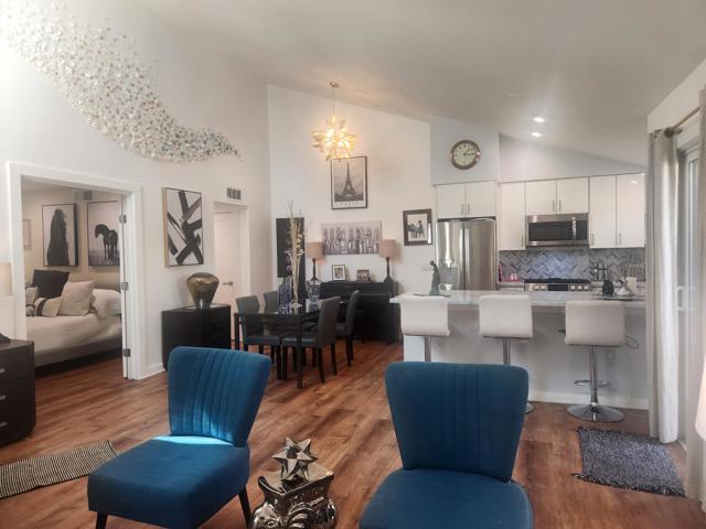 1478 S Camino Real, Palm Springs CA: https://media.crmls.org/mediaz/91f5bf9e-0869-45b6-8846-ebeaf5a6c4be.jpg