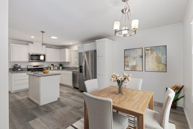 Detail Gallery Image 5 of 51 For 1333 Olive Ave #69,  Vista,  CA 92083 - 3 Beds | 2 Baths