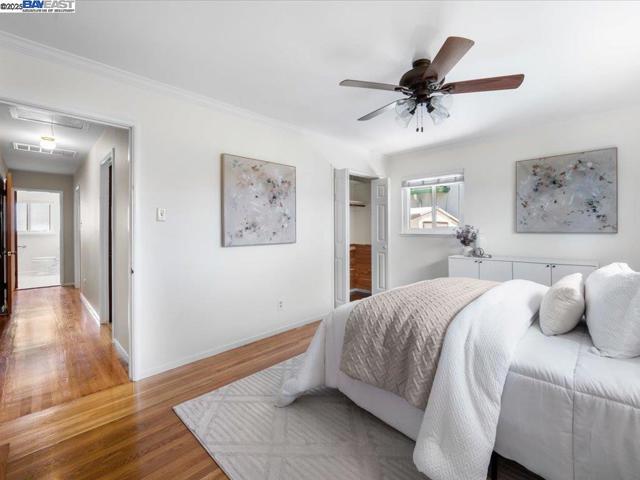 4311 Circle Ave, Castro Valley CA: https://media.crmls.org/mediaz/91f696cf-46b7-40c5-84ba-5be6bceb3567.jpg