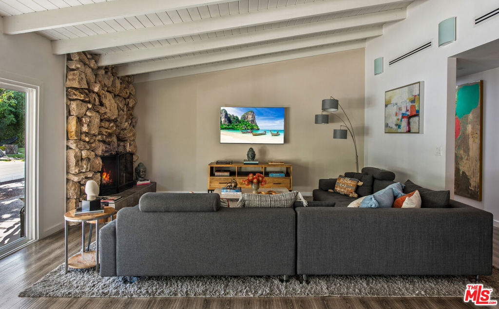 MLS #26885019 image #4