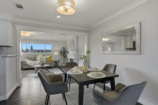 2181 Evelyn Avenue, San Jose CA: https://media.crmls.org/mediaz/91fabd23-147e-4d73-b6b7-5590f950b62e.jpg