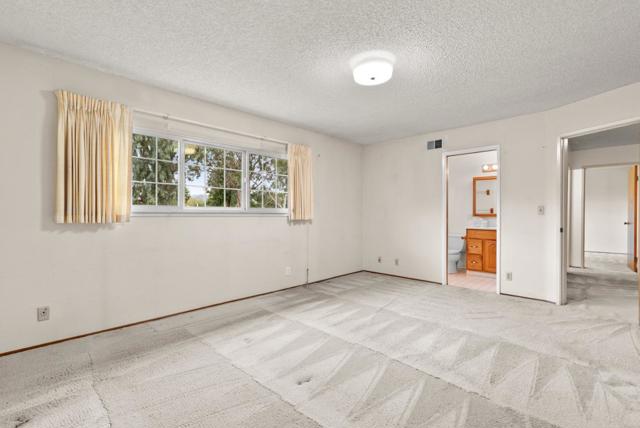 230 Castillon Way, San Jose CA: https://media.crmls.org/mediaz/91fbf4a1-c3f0-4889-96d5-cf232c016044.jpg