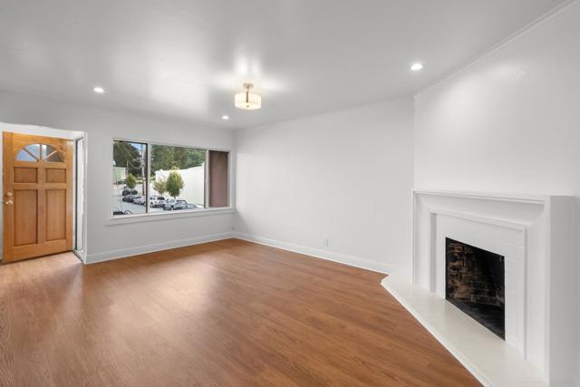 959 Avalon Avenue, San Francisco CA: https://media.crmls.org/mediaz/91fc0ce1-9319-4e5c-a441-f00ccd6e40a3.jpg