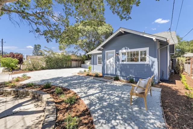 2625 Howe Street, Santa Cruz CA: https://media.crmls.org/mediaz/91fdbef2-1d96-4441-97d7-eda6c0706c05.jpg