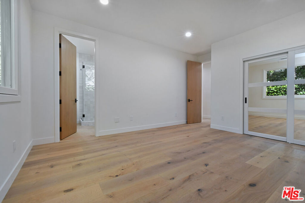 MLS #26858919 image #43