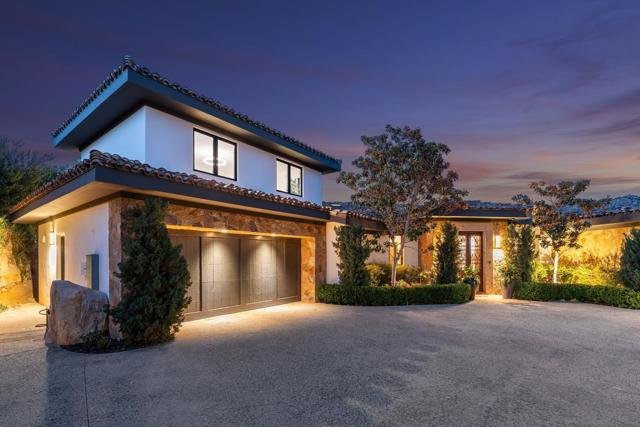 5653 Linea Del Cielo, Rancho Santa Fe CA: https://media.crmls.org/mediaz/91ffa926-adb4-4dad-85ef-f4887c8041a0.jpg
