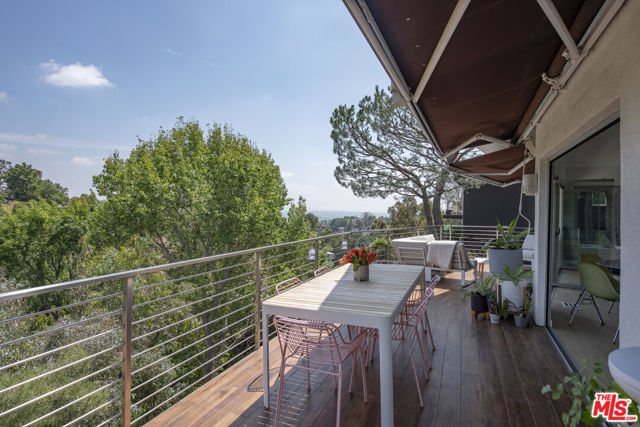 6150 Mulholland Highway, Los Angeles CA: https://media.crmls.org/mediaz/9200365c-2868-4c24-9d40-898612cf50fe.jpg