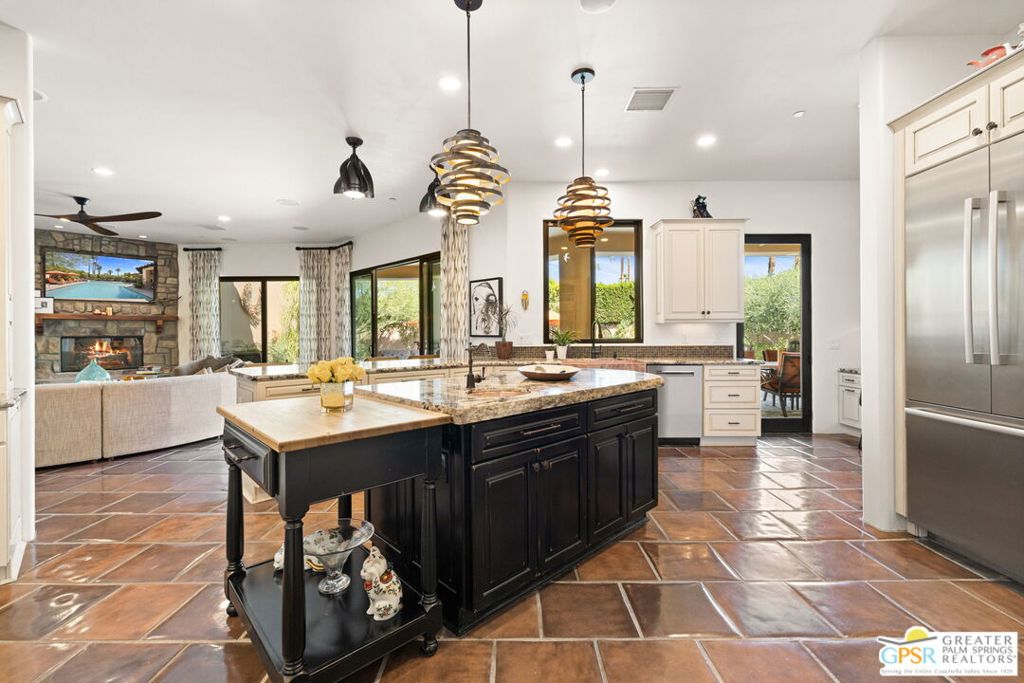 MLS #25594403PS image #21