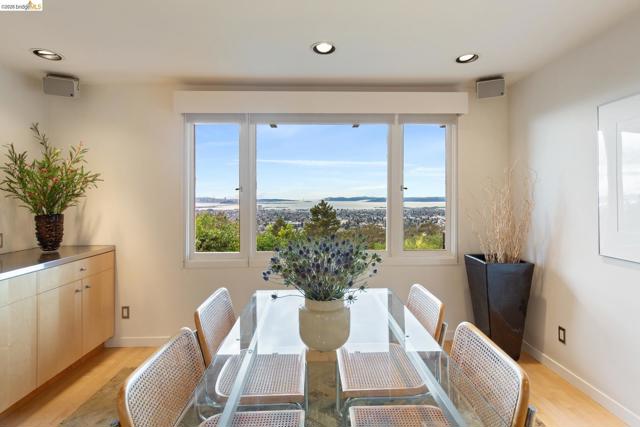 2 Gravatt Drive, Berkeley CA: https://media.crmls.org/mediaz/92017705-d1b0-47c0-9c12-c09ed4fafb5d.jpg