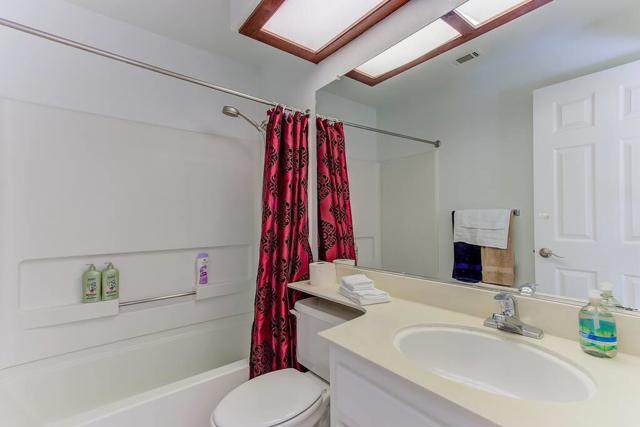 4719 ANDREA Way, Union City CA: https://media.crmls.org/mediaz/9201f036-ed8e-45c0-a71d-467e28ae4d84.jpg
