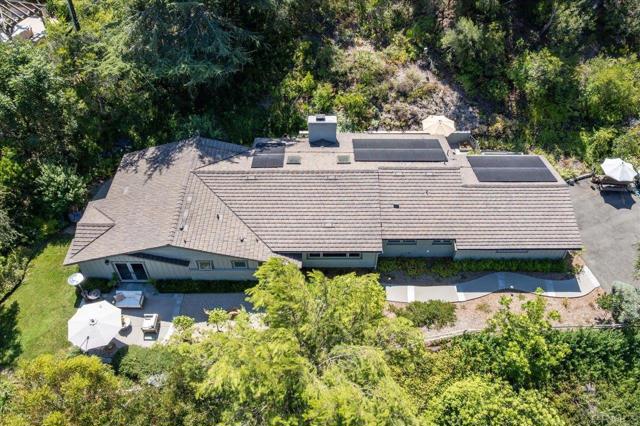 5125 El Secreto, Rancho Santa Fe CA: https://media.crmls.org/mediaz/92027c68-5368-4224-a47b-ec3f3c740c5d.jpg