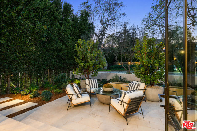 Drew Fenton | 1026 Corsica Drive Pacific Palisades CA | MLS: 7532332 Drew Fenton | 1026 Corsica Drive Pacific Palisades CA | MLS: 7532332