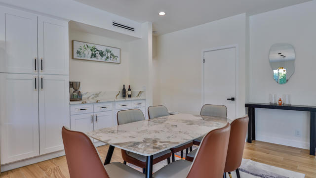 73042 Willow Street, Palm Desert CA: https://media.crmls.org/mediaz/9204795e-1552-425c-941a-550d6052da49.jpg
