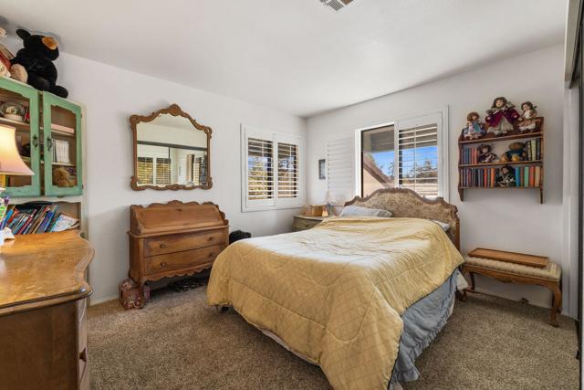 59371 Devils Ladder Road, Mountain Center CA: https://media.crmls.org/mediaz/9204ba50-c50e-4c39-963d-a2b0e6c1ecf8.jpg