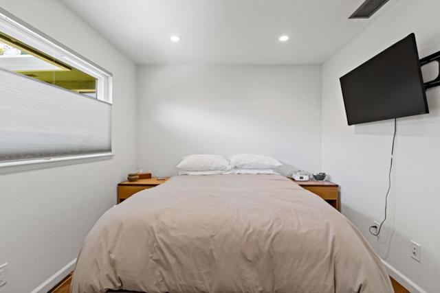 1435 Ruby Court, Capitola CA: https://media.crmls.org/mediaz/9205f4a8-800c-4997-b6c0-cf4c246cc111.jpg