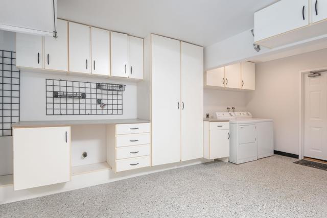 3294 Caminito Eastbluff, La Jolla CA: https://media.crmls.org/mediaz/920740bd-7472-4a28-8735-51a962aec286.jpg