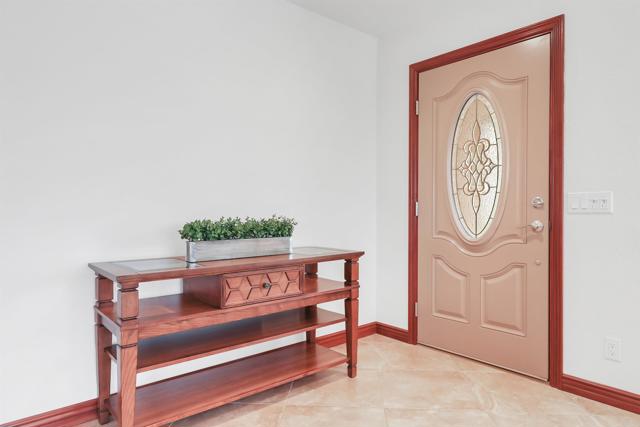 Detail Gallery Image 4 of 46 For 49 Conejo Cir, Palm Desert,  CA 92260 - 3 Beds | 3 Baths