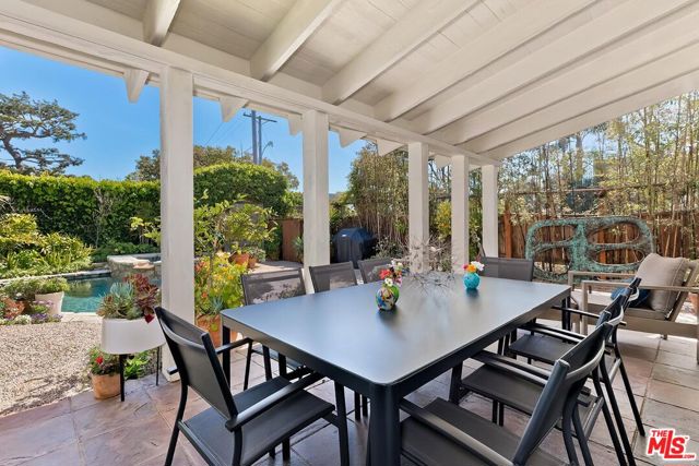 Image 2 of 7 For 335 Amalfi Drive