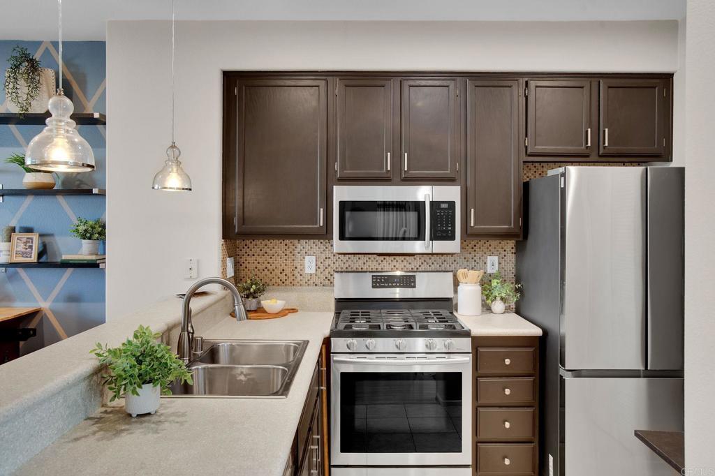 6068 Paseo Salinero - photo 11