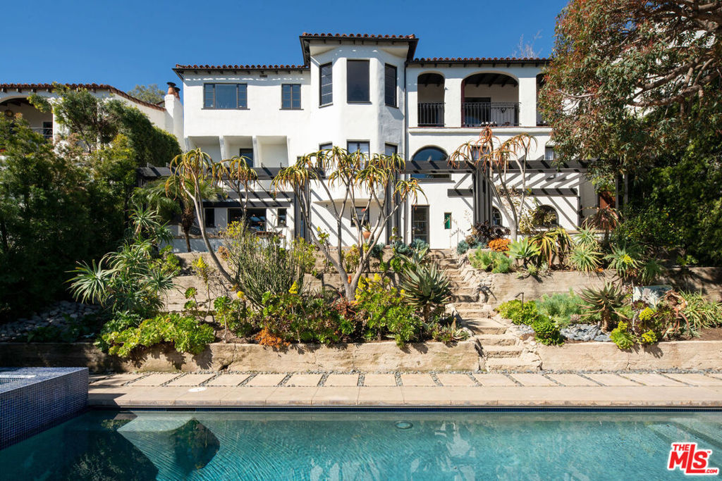 2232 Moreno Drive — image 1