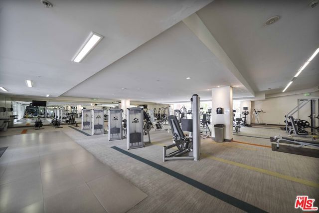 1234 Wilshire Boulevard, Los Angeles CA: https://media.crmls.org/mediaz/92092cf0-c793-482c-aaf4-b4a601ee07c5.jpg