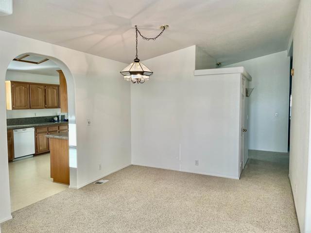 Detail Gallery Image 5 of 24 For 5406 Don Luis Drive, Carlsbad,  CA 92010 - 3 Beds | 2 Baths