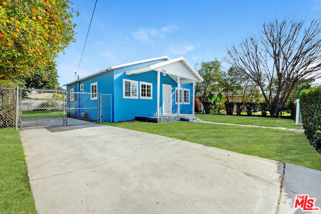 1069 Tiajuana St, San Bernardino, CA 92411