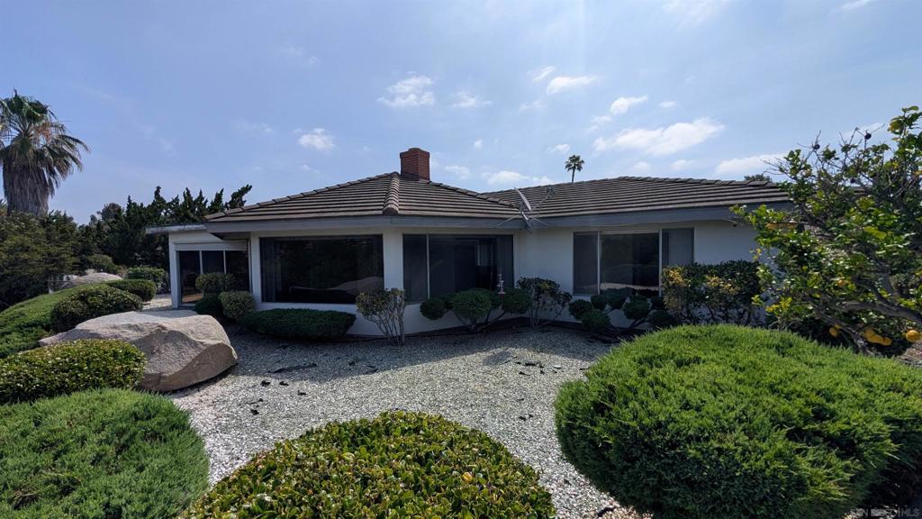 17232 Prado Road