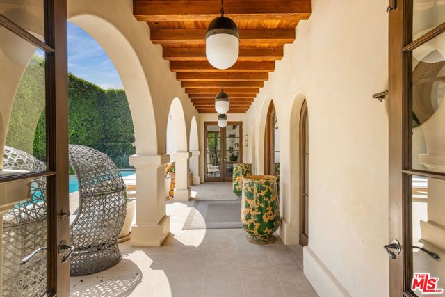 Drew Fenton | 182 N Carmelina Avenue Los Angeles CA | MLS: 7686952