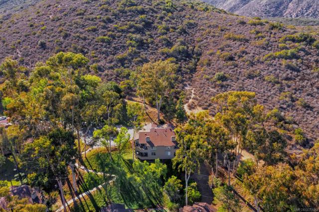 7336 Mission Dam Terrace, Santee CA: https://media.crmls.org/mediaz/920b8bbb-9150-409a-9189-1675fc8c595b.jpg