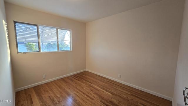 Detail Gallery Image 19 of 26 For 1483 N Altadena Dr, Pasadena,  CA  - 2 Beds | 1 Baths