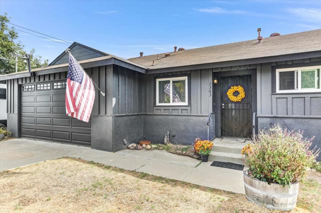 Detail Gallery Image 4 of 43 For 2363 Mcknight Dr, Lemon Grove,  CA 91945 - 2 Beds | 1 Baths