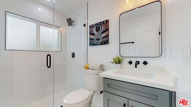 1435 N Fairfax Avenue, West Hollywood CA: https://media.crmls.org/mediaz/920cff07-8a75-4d46-8c21-a964c0eb03a9.jpg