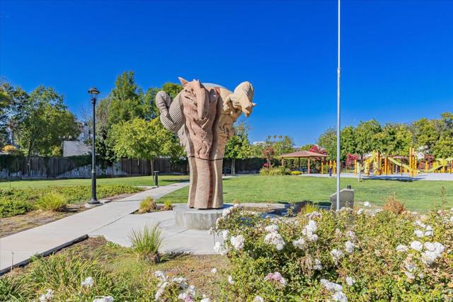 1890 Trento Loop, Milpitas CA: https://media.crmls.org/mediaz/920d0365-dc4e-4bcf-9746-ea84fd4a42e5.jpg