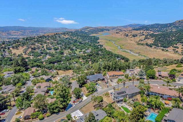 15860 Jackson Oaks Drive, Morgan Hill CA: https://media.crmls.org/mediaz/920d6e1d-b8a9-43a8-ab92-dbcd8889f9a3.jpg
