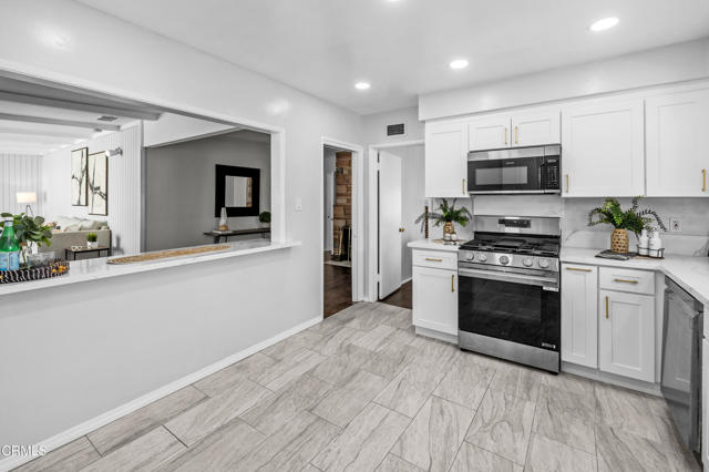 Detail Gallery Image 11 of 36 For 1100 S Stoneman Ave, Alhambra,  CA 91801 - 3 Beds | 2 Baths