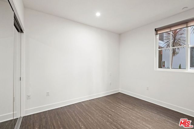 1868 Kelton Avenue, Los Angeles CA: https://media.crmls.org/mediaz/920f2605-372f-407f-afd4-a85f364390d6.jpg