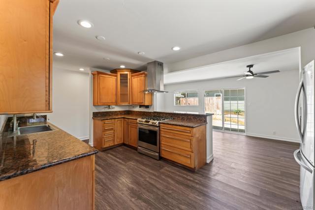 948 Emma Dr., Cardiff by the Sea CA: https://media.crmls.org/mediaz/920f563c-56ba-43d3-bff7-17ad1889fe64.jpg