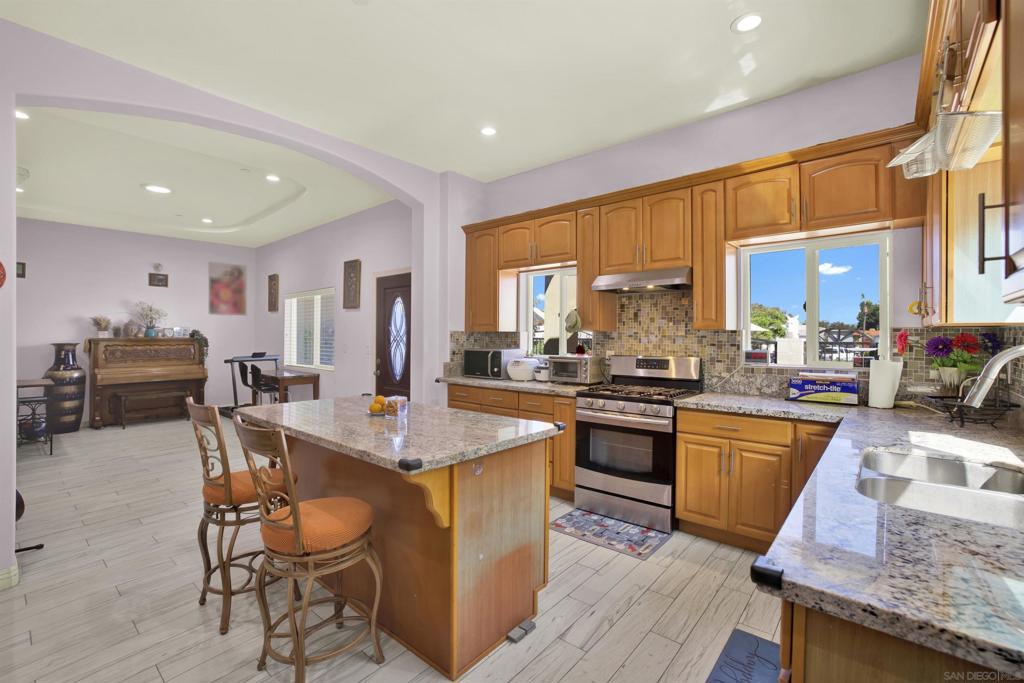 MLS #250039502SD image #8