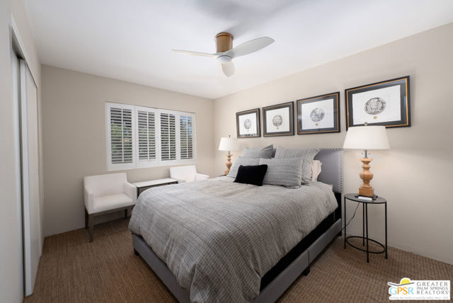 566 N Sunset Way, Palm Springs CA: https://media.crmls.org/mediaz/92116b53-1b08-4965-83a4-f4c5708f239b.jpg