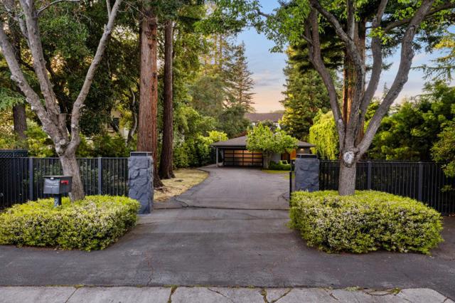 244 Roblar Avenue, Hillsborough CA: https://media.crmls.org/mediaz/92117123-b8cd-4346-a842-6a1eef0c16ed.jpg