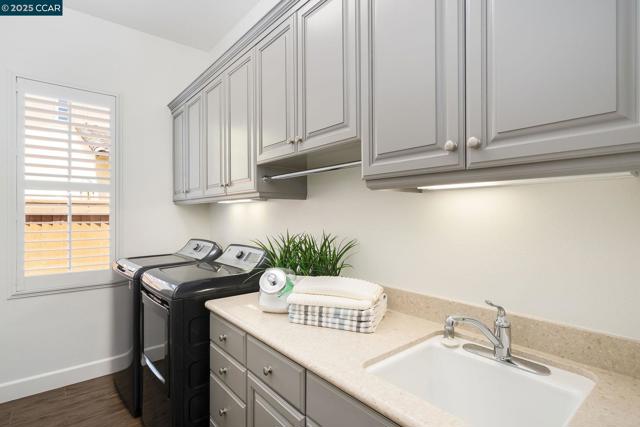 3467 Cashmere Street, Danville CA: https://media.crmls.org/mediaz/9212f2b7-f9b3-4dbf-b438-8c1983b7cc52.jpg