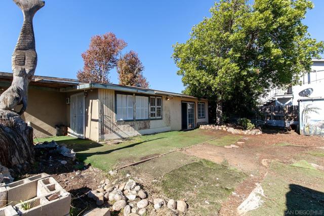 4539 Gila Ave, San Diego CA: https://media.crmls.org/mediaz/9212f92a-f252-4246-99f8-7e18df7be508.jpg