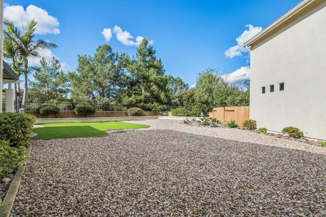 Detail Gallery Image 15 of 36 For 11849 Westview Parkway, San Diego,  CA 92126 - 5 Beds | 3 Baths